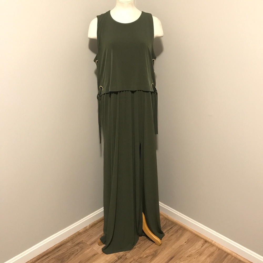 Hunter Green Maxi Dress